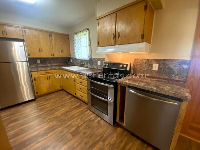 Building Photo - 2925 Hoyte Dr