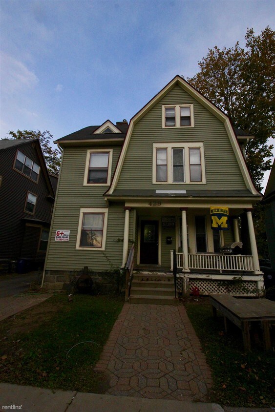 429 Hamilton Pl, Ann Arbor, MI 48104 House Rental in Ann Arbor, MI