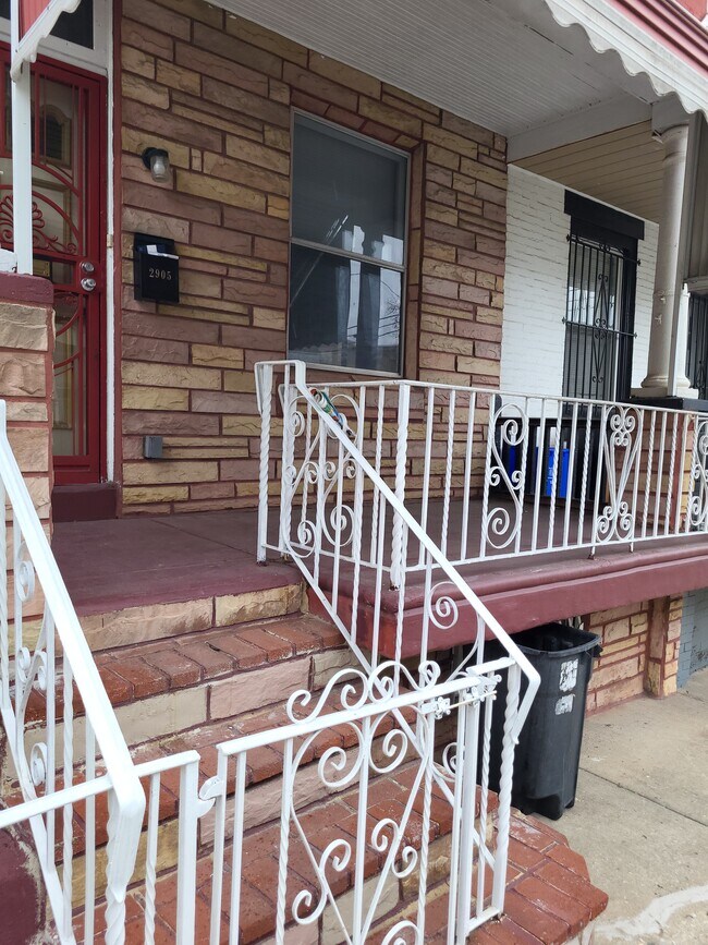 Building Photo - 2905 N Bambrey St