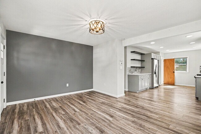 Building Photo - Updated House Available in Westwood-4 bedroom 2 bathroom!
