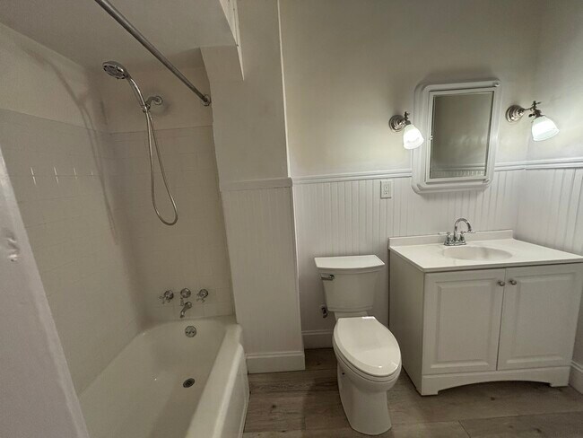 Foto del edificio - 85 S Hamilton St