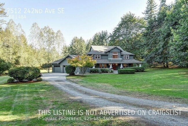 Foto del edificio - RECENT PRICE DROP!!! Exceptional Custom Cr...
