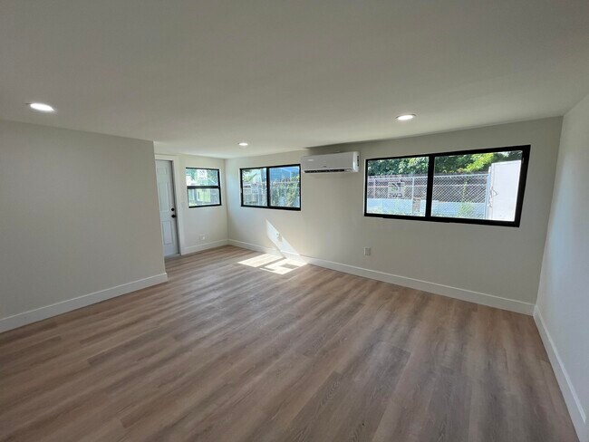 Foto del edificio - 120 W 22nd St