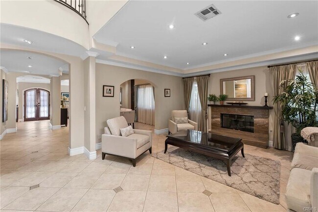 Foto del edificio - 15014 Valleyheart Dr