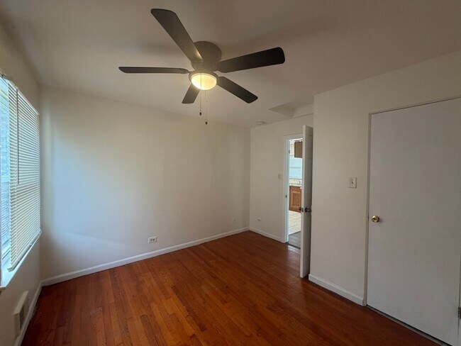 Foto del edificio - 12609 S Yale Ave