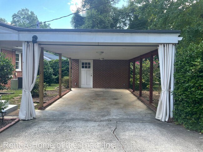 Building Photo - 3 br, 2 bath House - 529 Audubon Drive