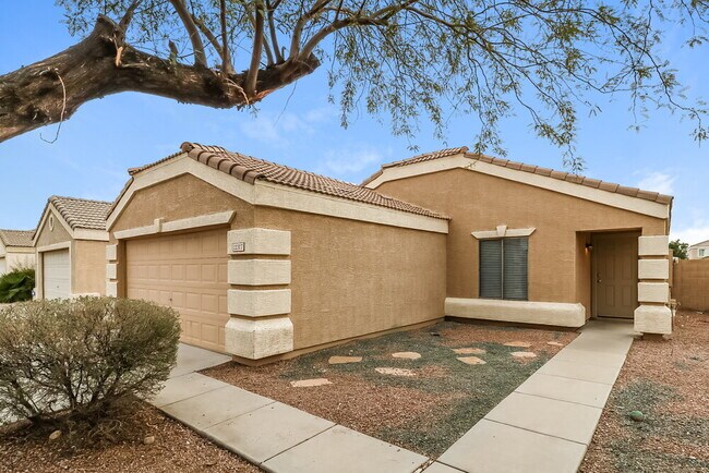 Building Photo - 12317 W Rosewood Dr