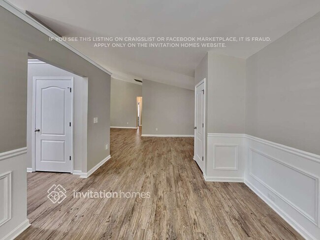 Foto del edificio - 1044 Southwood Dr