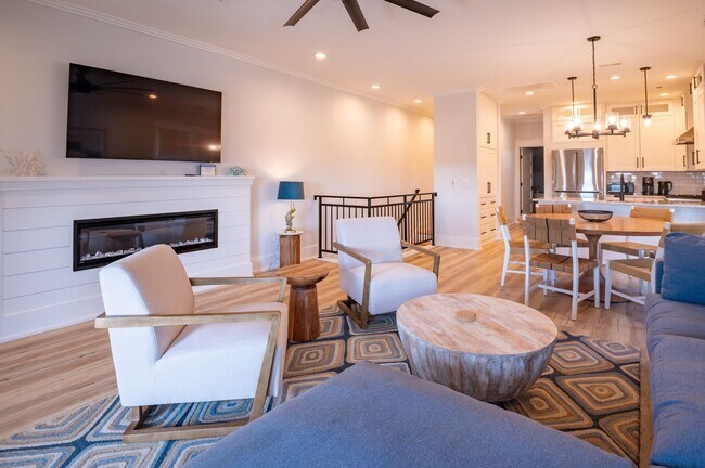 Foto del edificio - OFF-SEASON FURNISHED BEACH HOUSE AVAILABLE...