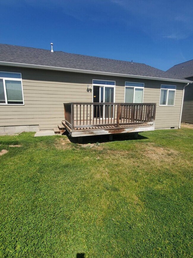 Building Photo - 3 br, 2 bath House - 544 BATTERY