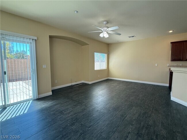 Foto del edificio - 6359 E Elwood Mead Ave