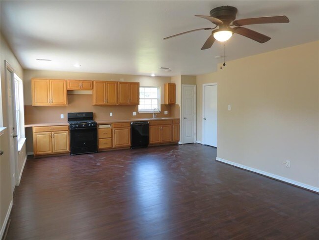 Building Photo - 8110 Howton St