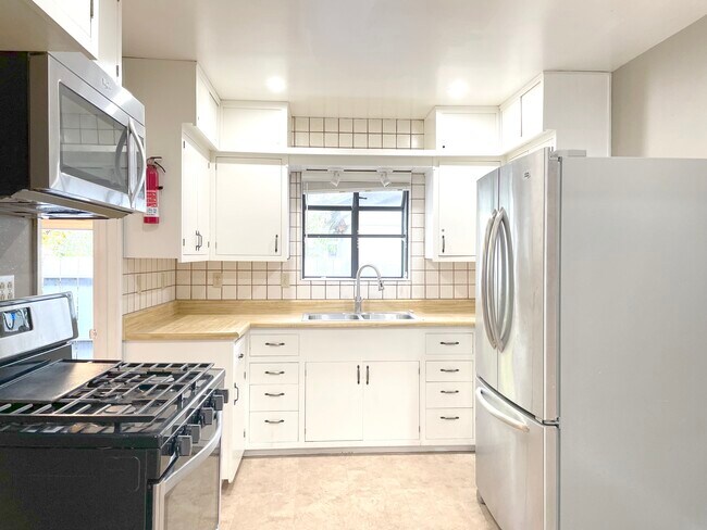 Foto del edificio - 2718 Westmoreland Ave