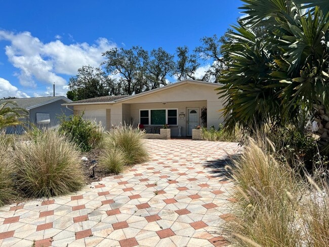 Photo - 6164 Fairfield Ave S Apartment