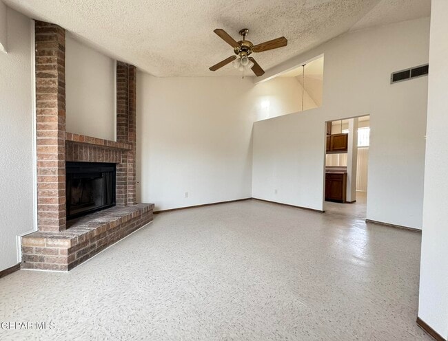 Building Photo - 11357 Lake Erie Dr