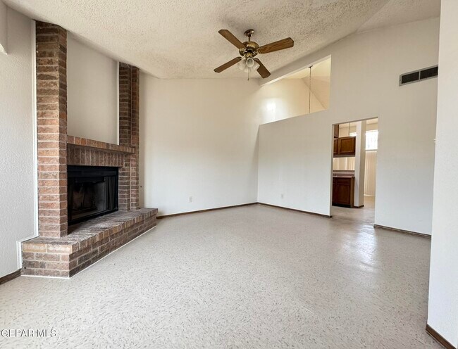 Foto del edificio - 11357 Lake Erie Dr