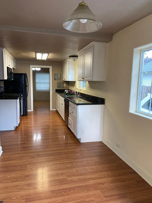 Foto del edificio - 4023 N Napa St