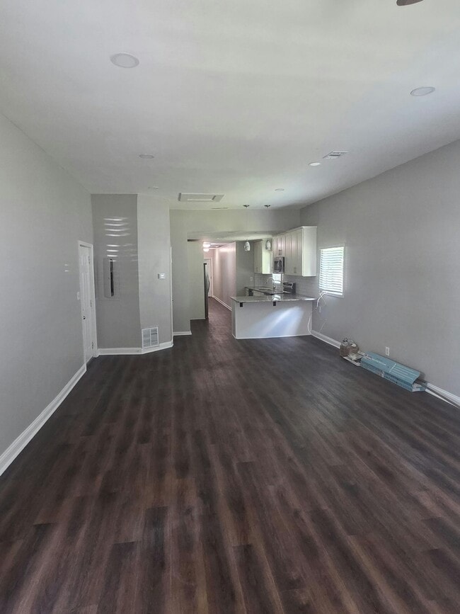 Foto del edificio - 960 Sims St SW