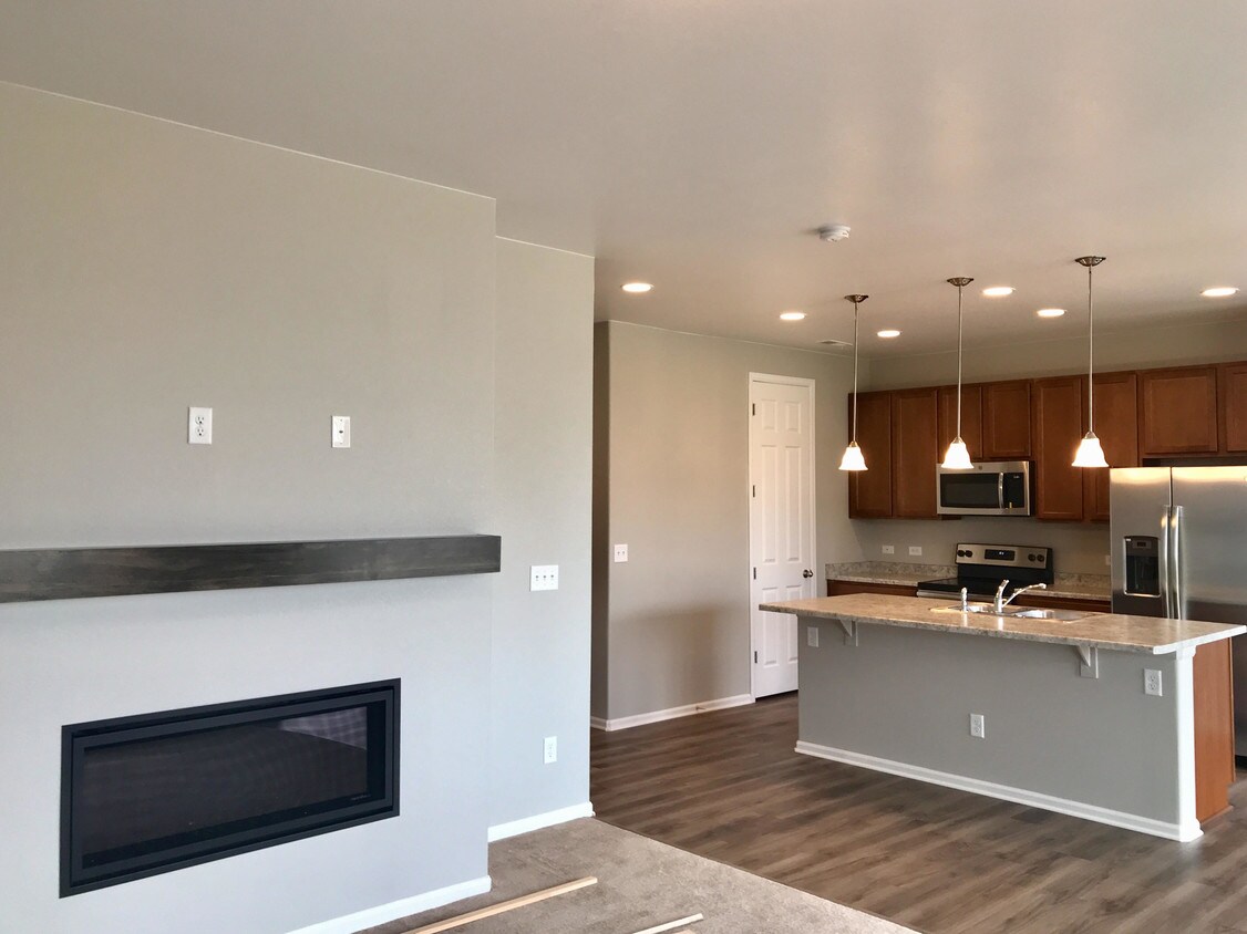 5358 Eagle Creek Dr, Timnath, CO 80547 House Rental in Timnath, CO