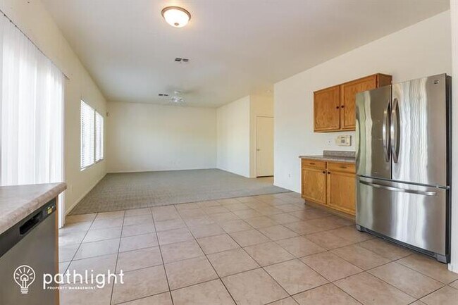 Foto del edificio - 16216 W Lilac St, Goodyear, AZ, 85338