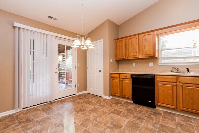 Foto del edificio - 274 Glendale Ct