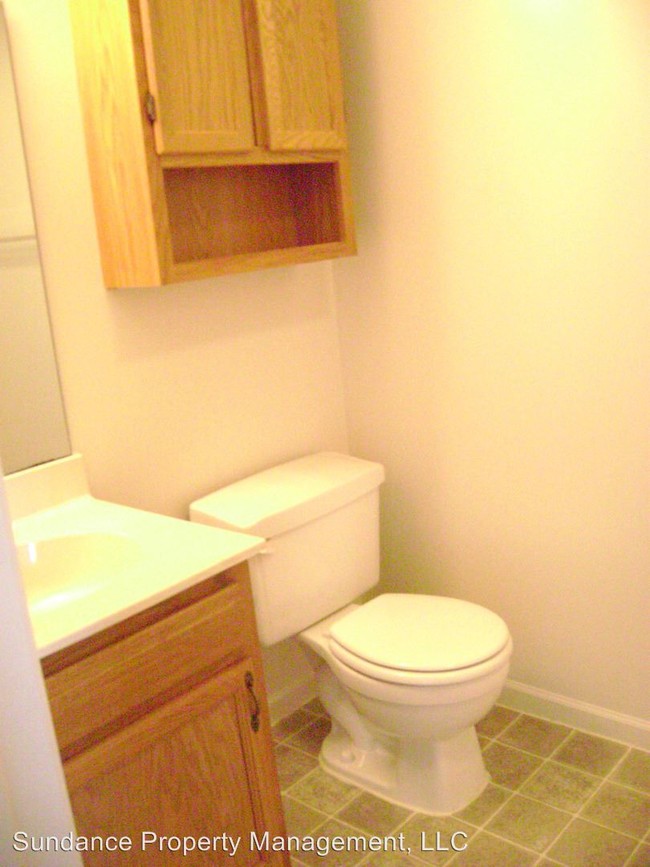 Building Photo - 2151 Northgate Dr