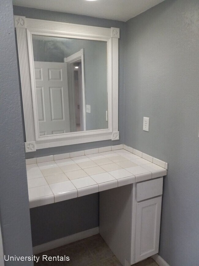 Foto del edificio - 3 br, 1 bath House - 1209 Avenue J