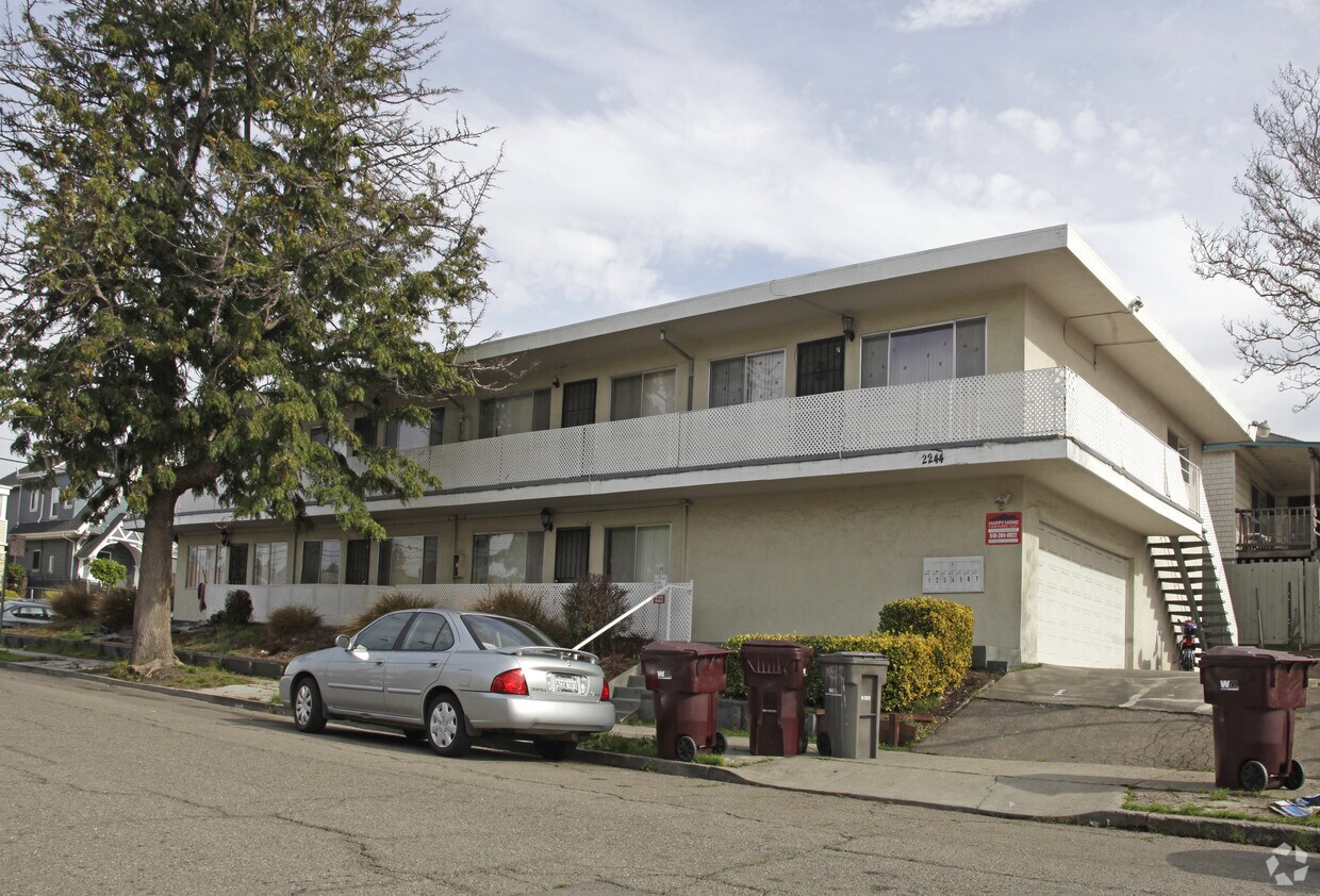 Foto del edificio - 2244 12th Ave