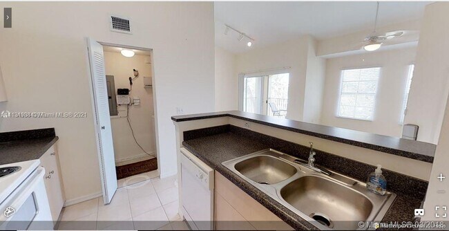 Foto del edificio - 4280 San Marino Blvd