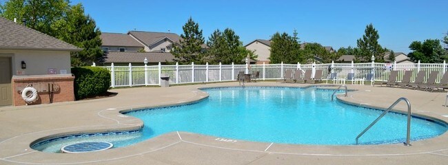 Foto del edificio - 5378 Harbourwatch Way