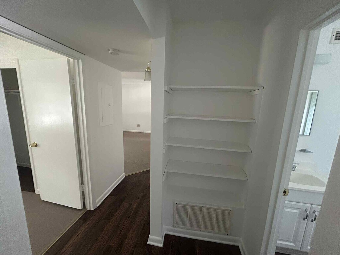 Foto principal - Cedar Trace Apartments