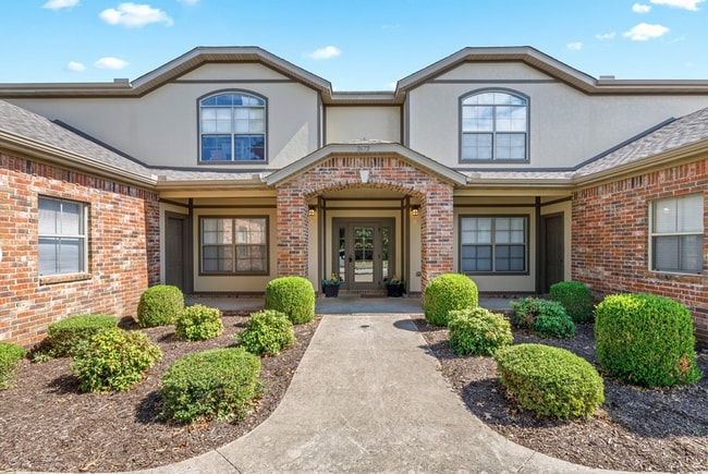 Building Photo - Arroyo FourPlex