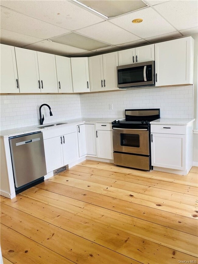 Foto del edificio - 1396 Kings Hwy