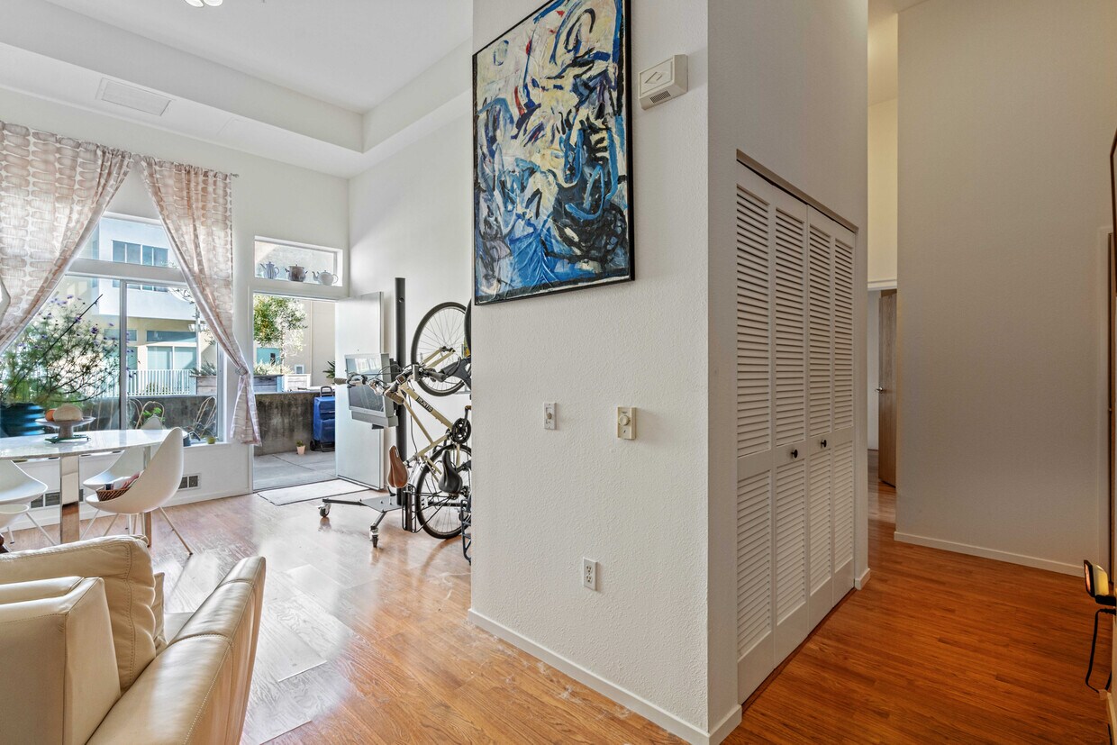 Foto principal - 135 Valencia St