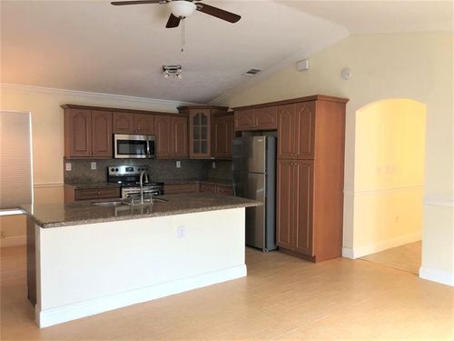 Building Photo - 13131 SW 19th Dr