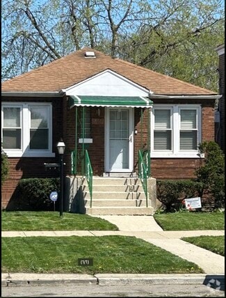 Building Photo - 9741 S Indiana Ave