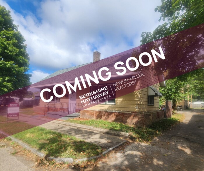 Primary Photo - 2 Bedroom 1 Bath on the Northside