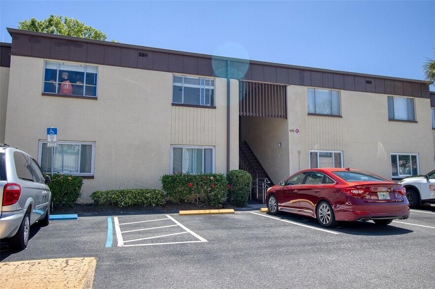 Primary Photo - 605 N Keene Rd