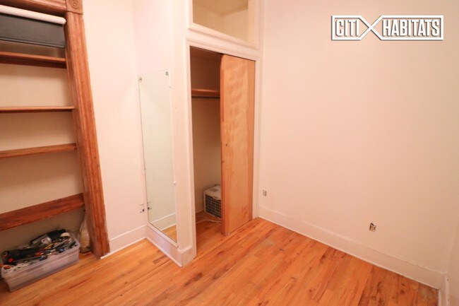 Building Photo - 150 N 9th St