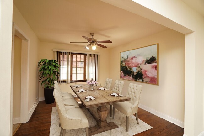 Foto del edificio - 737 Elder Ln