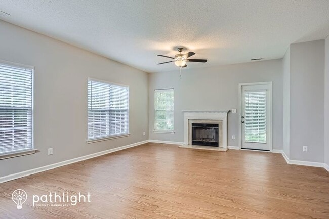 Building Photo - 5847 Brookstone Dr NW