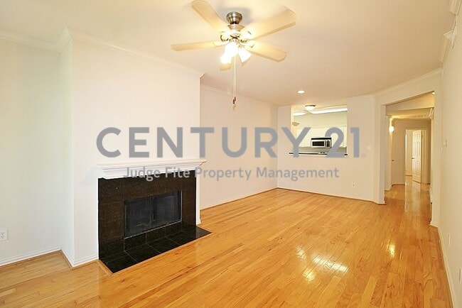 Photo - Wonderful 2-Story 3/2/1 Townhouse in Plano...