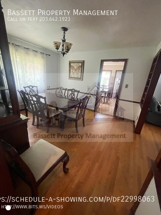 Foto del edificio - 225 Blue Hills Ave