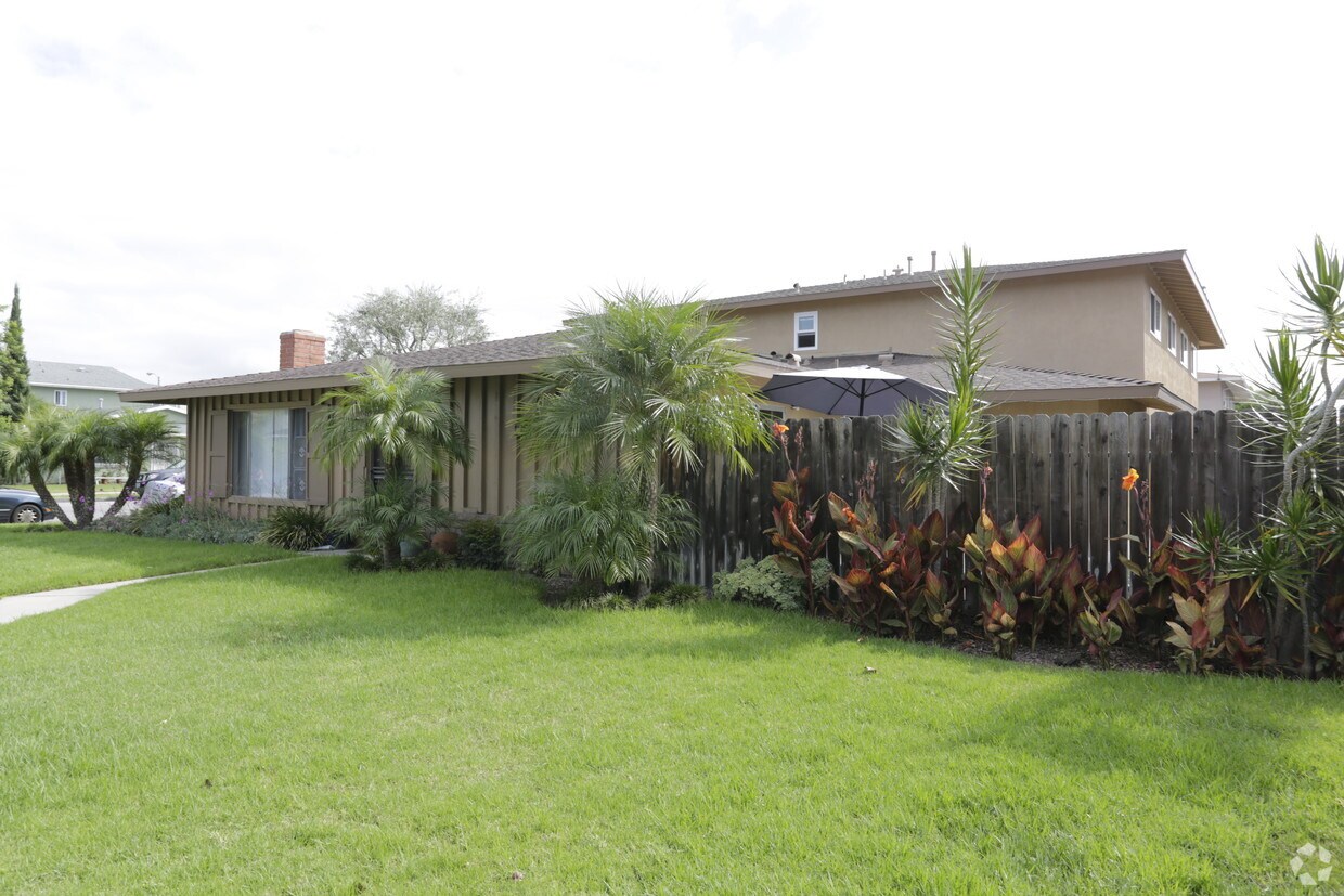 Building Photo - 3110 Cassia Ave