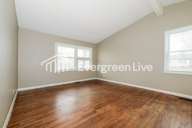 Foto del edificio - 6101 E 148 Terrace