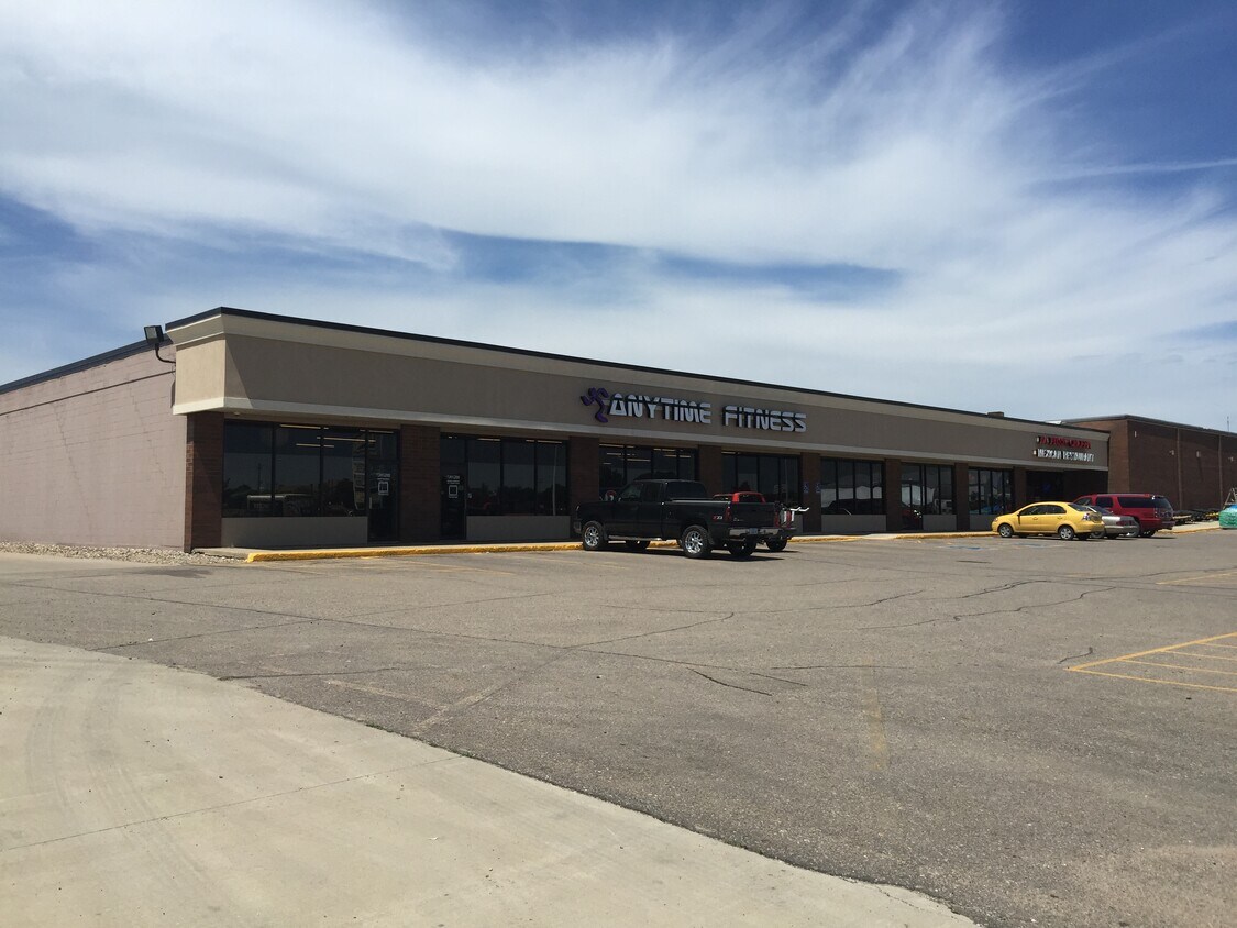 Building Photo - 965 Hawkeye Avenue Southwest