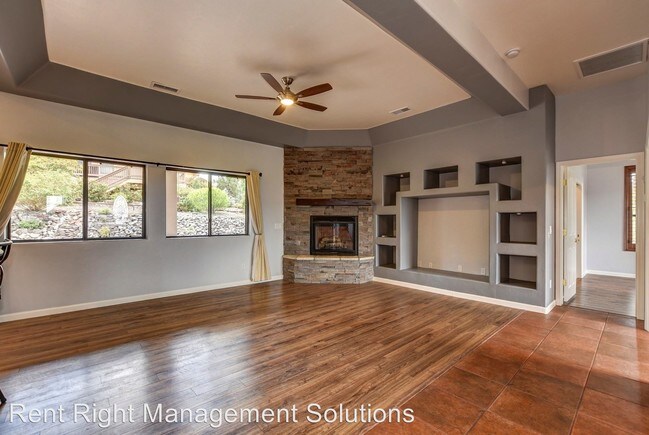 Building Photo - 3 br, 2 bath House - 849 Cameron Pass