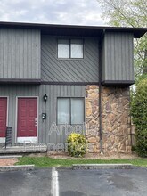 Building Photo - 525 Scott County Rd
