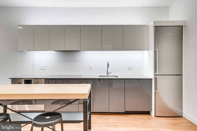 Foto del edificio - 57 N St NW