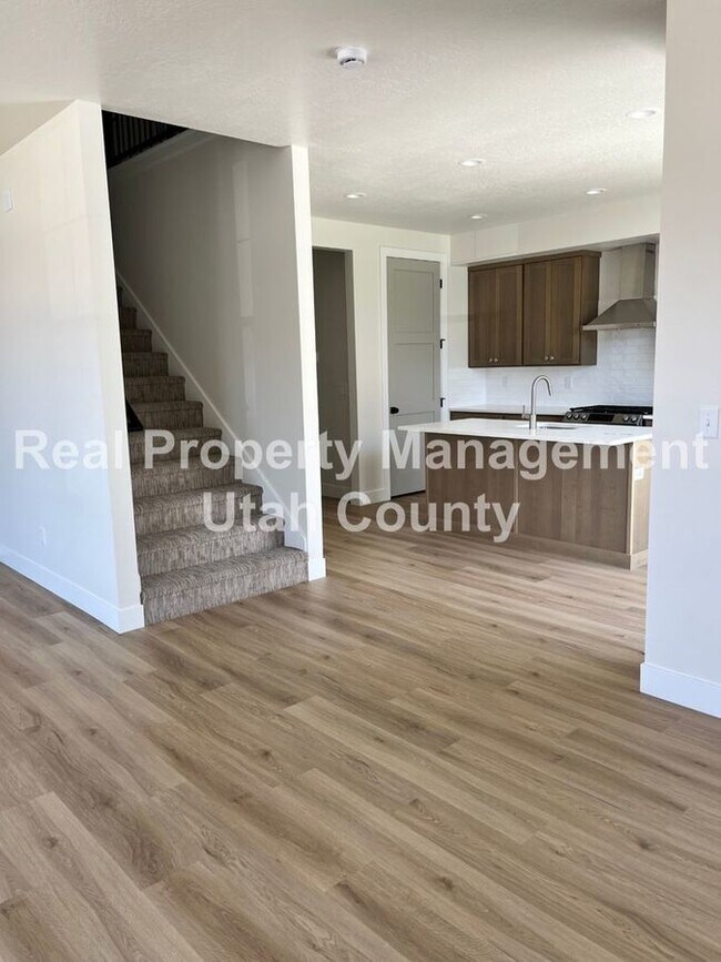 Foto del edificio - New lower Price! Brand New Twin Home in Heber